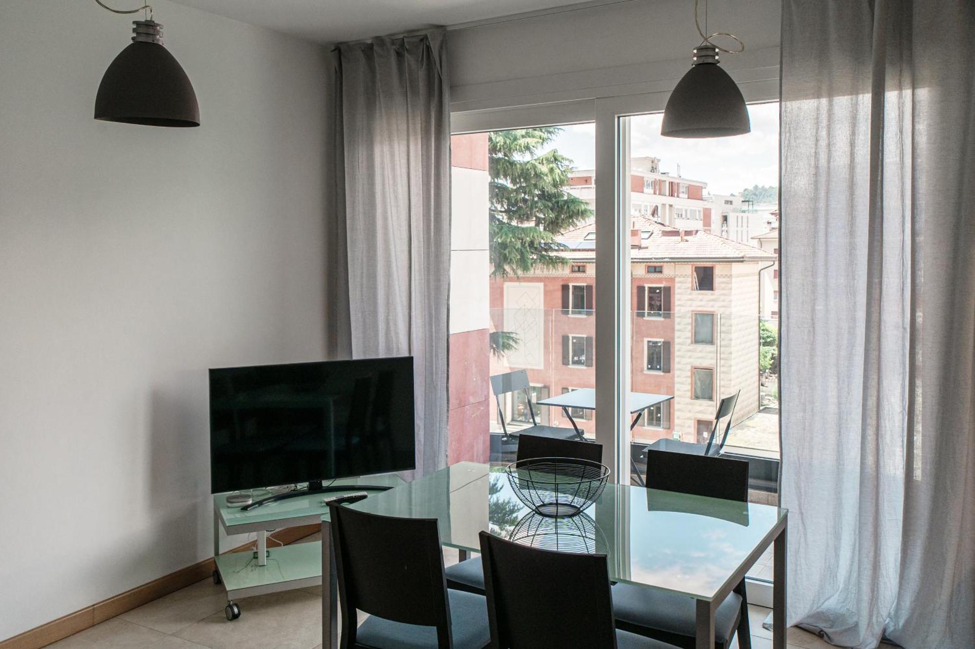 Roggia Apartments By Quokka 360 - Central Flats With Parking Space 루가노 외부 사진